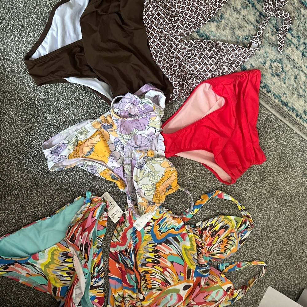 Small medium swim suit lot 3 swimsuits and an extra bottom